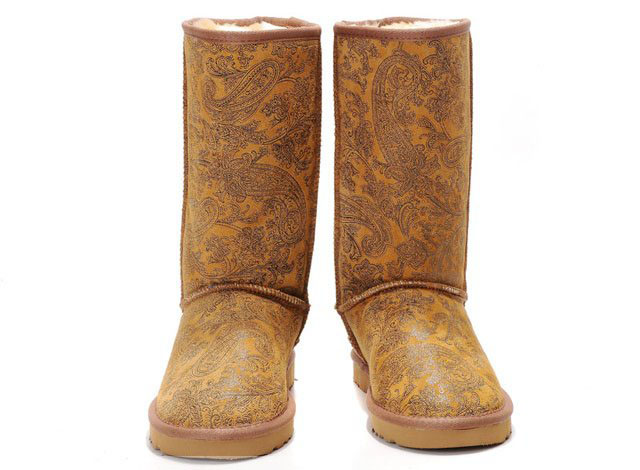 Outlet UGG Classico Alto Patent Paisley Stivali 5852 Castagno Italia �C 192 Outlet UGG Classico Alto Patent Paisley Stivali 5852 Castagno Italia �C 192